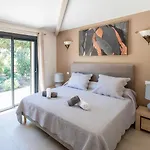 House Near Porto-vecchio, Quiet 别墅