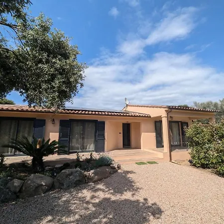 House Near Porto-vecchio, Quiet Villa *