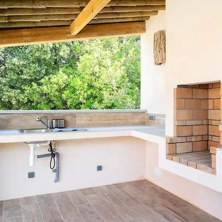 Villa House Near Porto-vecchio, Quiet